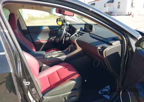 2019 Lexus Nx 300 z USA, uszkodzony, nr VIN JTJBARBZ9K2205679